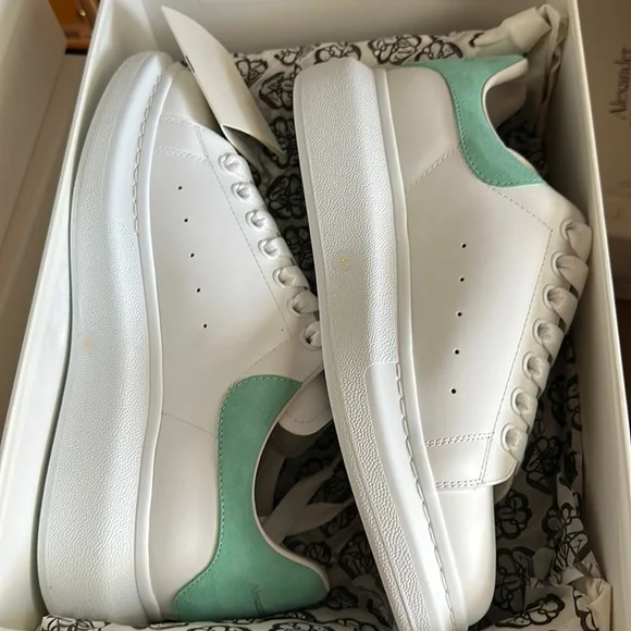 Alexander McQueen Teal Sneakers Alexander McQueen | Shoes | Alexander Mcqueen White And Teal  main image 3